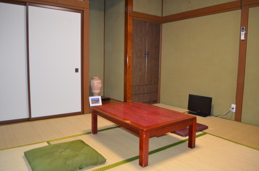 Guesthouse Tomoshibi มัตสึโมโตะ ภายนอก รูปภาพ