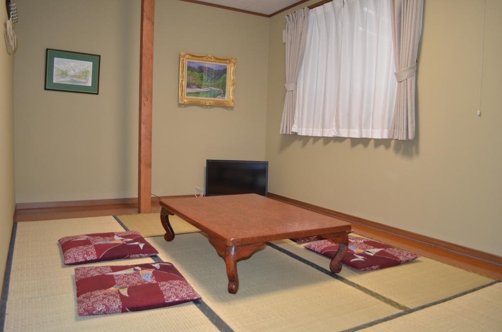 Guesthouse Tomoshibi มัตสึโมโตะ ภายนอก รูปภาพ